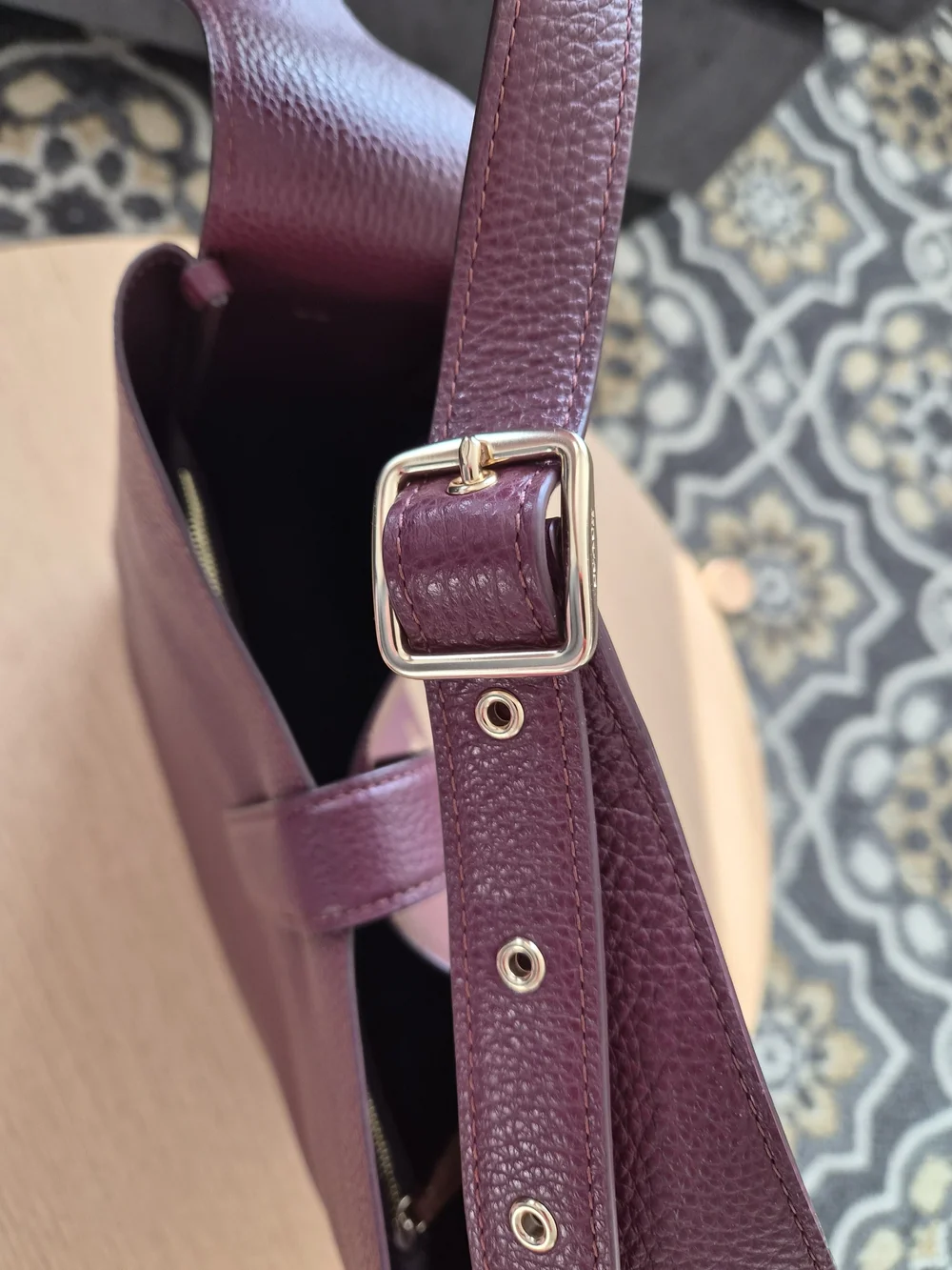 Coach Pebble Leather Shoulder Tote in Deep Burgundy - Picture 3 of 8